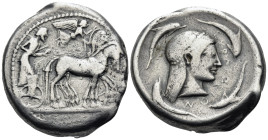 SICILY. Syracuse. Deinomenid Tyranny, 485-466 BC. Tetradrachm (Silver, 26.5 mm, 17.09 g, 3 h), struck under Hieron I, circa 480-475 BC. Charioteer dri...