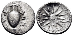 LOKRIS. Lokris Opuntii. Circa 330s BC. Obol (Silver, 7 mm, 0.65 g). ΛΟ-ΚΡ Amphora with grape bunch to left and ivy leaf hanging from mouth to right. R...