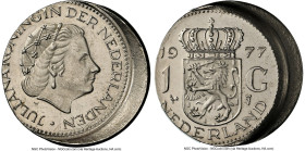 Juliana Mint Error - Struck 10% Off-Center Gulden 1977 MS64 NGC, Utrecht mint, KM184a. From the Coenen Collection HID09801242017 © 2024 Heritage Aucti...