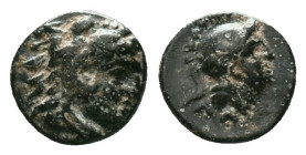 Greek, Mysia, Pergamon. ca. 310-284 B.C. Head of Herakles right, wearing lion's skin headdress / ΠEP, Helmeted head of Athena right.Reference :Conditi...
