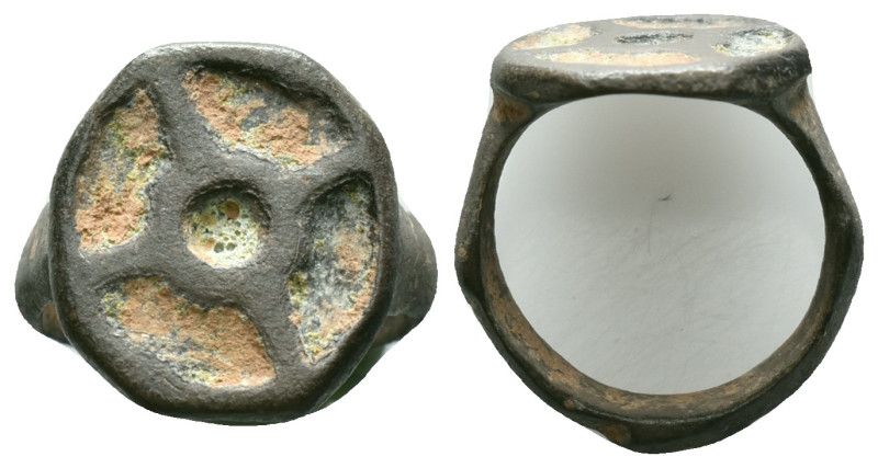 Bronze Ring AE , Circa 10th-12th Century AD

Reference :
Condition: Very Fine...