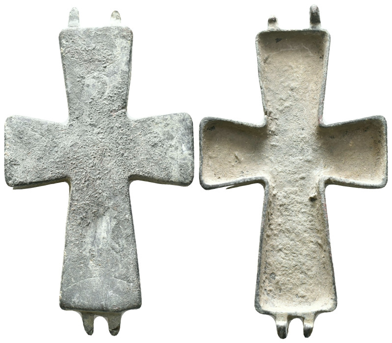 BYZANTINE EMPIRE.Cross.(8th-10th century).Ae.

Reference :
Condition: Very Fi...