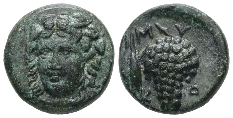 Cyclades, Mykonos. Ae, 5.08 g 17.27 mm. 4th-3rd centuries BC. 
Obv: Head of Dion...