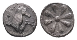 Aeolis, Kyme. AR Hemiobol, 0.30 g 7.31 mm. Circa 350-250 BC.
Obv.: Forepart of horse right
Rev.: Stellate floral pattern.
Ref.: Klein 334; cf. Weber 5...