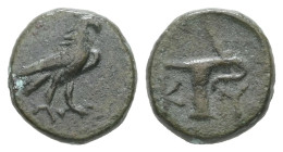 Aeolis, Kyme. AE. 0.93 g. 9.84 mm. Circa 4th-3rd centuries BC.
Obv.: Eagle standing right with closed wings.
Rev.: K - Y. One-handled cup.
Ref.: SNG v...