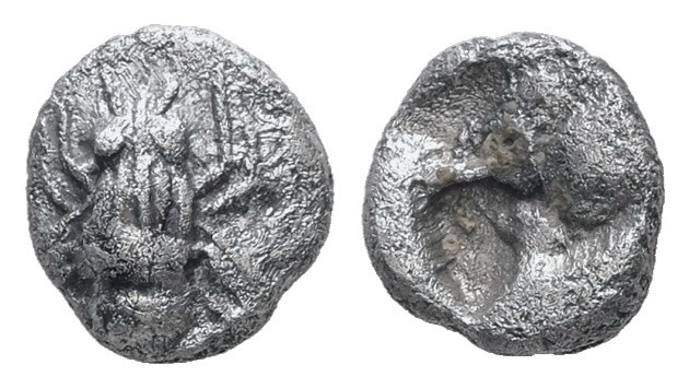 Ionia, Ephesos. AR Hemiobol. 0.41 g. 7.21 mm. Circa 550-500 BC.
Obv.: Bee
Rev.: ...