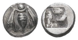 Ionia, Ephesos. AR Obol, 0.56 g 7.31 mm. Circa 550-500 BC.
Obv: Bee
Rev: Incuse square punch.
Ref: SNG Kayhan 115; Karwiese, Series III.
Fine/ Rare.