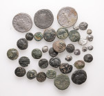 Lot of 36 unclassified See picture. LOT SOLD AS IS, NO RETURNS T-127