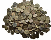Lot of 443 unclassified See picture. LOT SOLD AS IS, NO RETURNS T-26