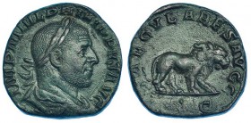 FILIPO I. Sestecio. Roma (245). R/ León a der.; SAECVLARES AVGG, S.C. RIC-158. CH-176. Pátina verde. MBC+. Escasa.