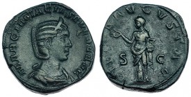 OTACILIA SEVERA, esposa de Filipo I. Sestercio. Roma (249). A/ Busto drapeado a der. R/ La Piedad sosteniendo acerrum; PIETAS AVGVSTAE, S.C. CH-46. RI...