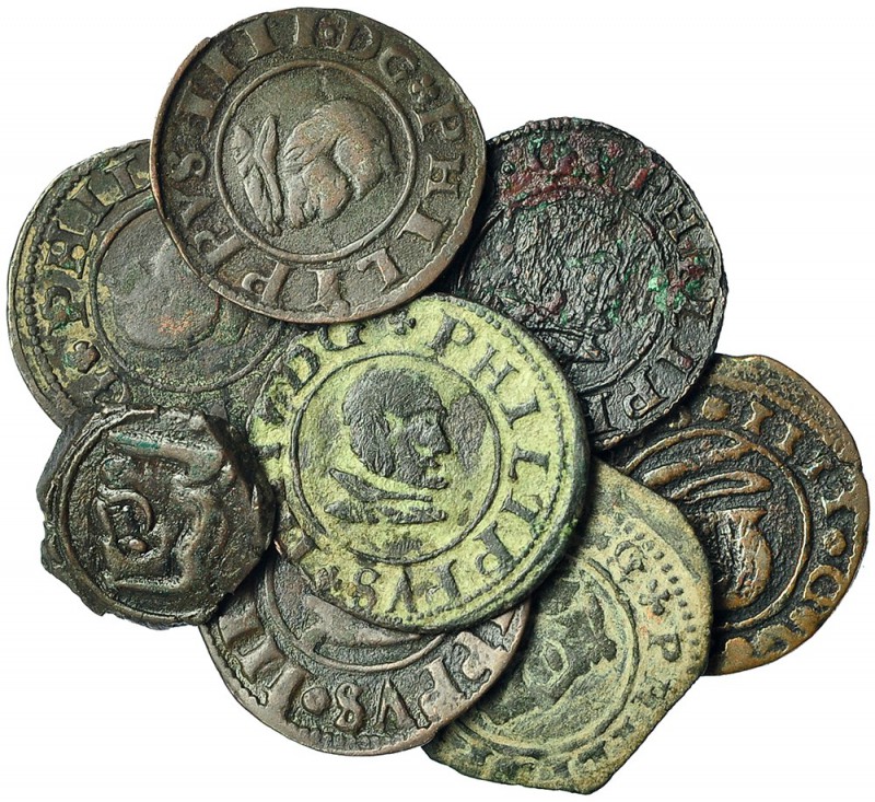 8 monedas de 8 maravedís. 1661, S (7), una sin fechas y variantes de puntuación ...