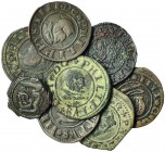 8 monedas de 8 maravedís. 1661, S (7), una sin fechas y variantes de puntuación y 1662, S. MBC-/MBC.