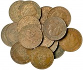 15 monedas: 2 1/2 céntimos de escudo, 1867, Segovia (14) y 1868, Jubia. De MBC a EBC-.