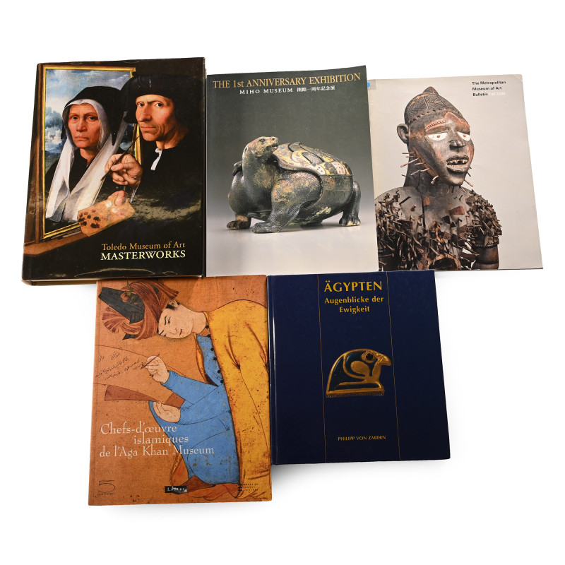 Archaeology and Museum Collection Book Group - 5 Titles. 1997-2009 century A.D. ...