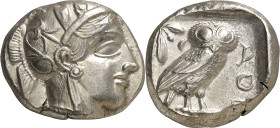 (454-404 a.C.). Ática. Atenas. Tetradracma. (S. 2526) (CNG. IV, 1597). Anv.: Cabeza de Palas con yelmo ornado de hojas de olivo y volutas. Rev.: A(E)....