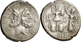(hacia 119 a.C.). Gens Furia. Denario. (Bab. 18) (Craw. 281/1). Anv.: M. FOVRI. L. F. Cabeza laureada de Jano. Rev.: PHILI. ROMA. Roma en pie a izquie...