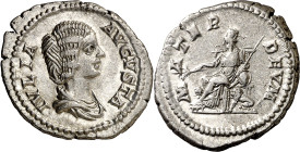 (198 d.C.). Julia Domna. Denario. (Spink 6593) (S. 123) (RIC. 564). Anv.: IVLIA AVGVSTA. Su busto drapeado. Rev.: MATER DEVM. Cibeles torreada sentada...