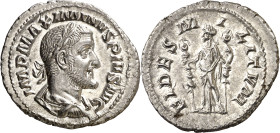 (235-236 d.C.). Maximino I. Denario. (Spink 8307 var) (S. 7a) (RIC. 7A). Anv.: IMP. MAXIMINVS PIVS AVG. Su busto laureado, drapeado y acorazado. Rev.:...