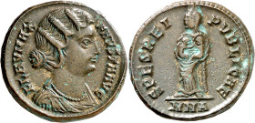 (325-326 d.C.). Fausta. Nicomedia. AE 18. (Spink 16575) (Co. 17) (RIC. 131). Anv.: FLAV. MAX. FAVSTA AVG. Su busto drapeado Rev.: SPES REIPVBLICAE. Fa...