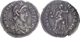 (397-402 d.C.). Arcadio. Mediolanum. Siliqua. (Spink 20762) (S. 27b) (RIC. 1227a). Anv.: D. N. ARCADIVS P. F. AVG. Su busto diademado, drapeado y acor...