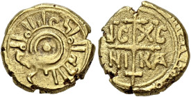 I Normanni. Guglielmo III re di Sicilia, febbraio – novembre 1194. 

Tarì Palermo o Messina, AV 2,80 g. In centro, globetto entro doppio cerchio lin...