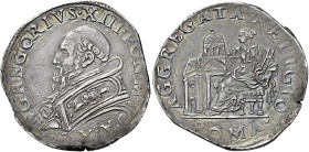 Roma. Gregorio XIII (Ugo Boncompagni), 1572-1585 

Testone anno X, AR 9,47 g. GREGORIVS XIII PON M Busto a s., con piviale ornato; sotto, nel giro, ...