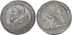 Roma. Sisto V (Felice Peretti), 1585-1590 

Piastra anno IV/1588, AR 31,55 g. SYXSTVS V PON MAX AN IIII Busto a s., con piviale ornato; sotto, nel g...
