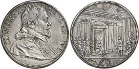 Roma. Clemente X (Emilio Altieri), 1670-1676 

Piastra del Giubileo 1675, AR 32,02 g. CLEMENS X PONT MAX AN IVB Busto a d., con piviale ornato; nel ...