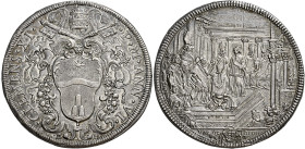 Roma. Clemente XI (Gianfrancesco Albani), 1700-1721 

Piastra anno VI, AR 32,04 g. CLEMENS XI – PONT M A VI Stemma sormontato da triregno e chiavi d...