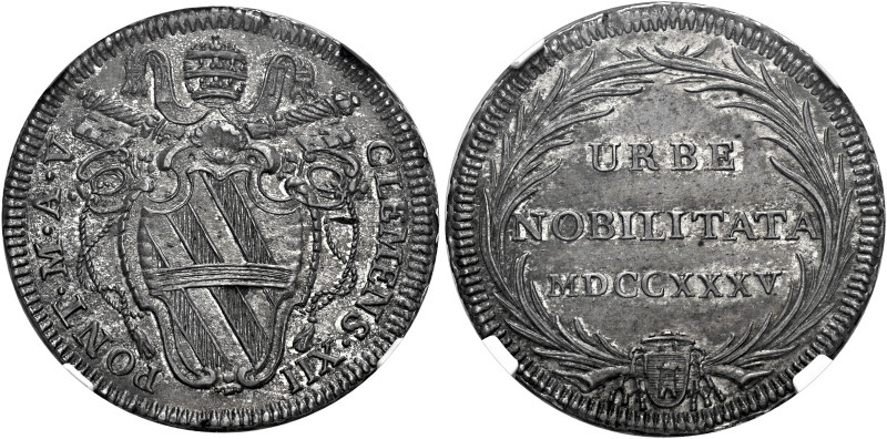 Roma. Clemente XII (Lorenzo Corsini), 1730-1740 

Testone anno V/1735, AR. CLE...