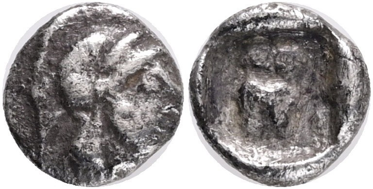 Attica Athen, AR obol 480 - 460 BC Av. Athena head r. At back. Owl r. Standing, ...