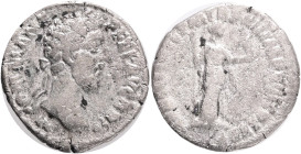 Commodus 187 CE, Denarius RIC 155 Silver 2,19g 17 mm mint Roma
VF