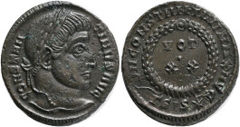 CONSTANTINE I. 307-337 AD. Æ Follis ). TSIS Siscia mint. Struck 322-325 AD. CONSTAN-TINVS AVG, laureate head right / D N CONSTANTINI MAX AVG, VOT/XX i...