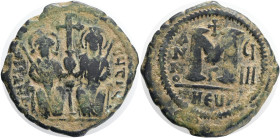 Justin II and Sophia, 565-578. AE Follis. Theopolis. Bronze, Weight12,20g. 30.mm
VF