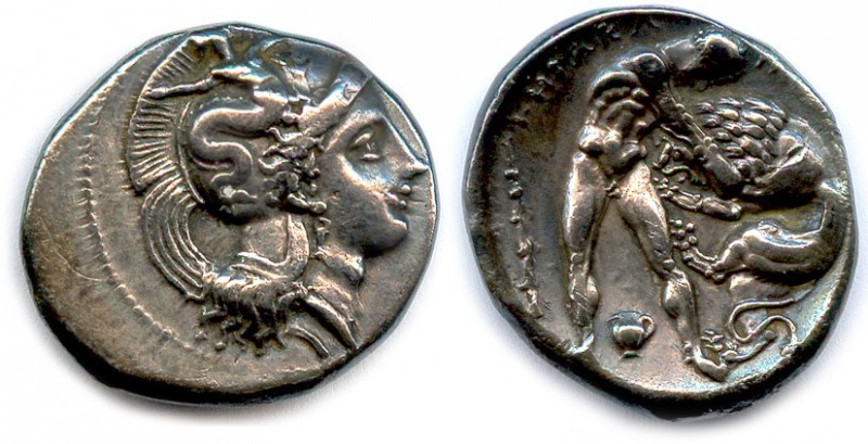 LUCANIE - HÉRACLÉE 370-281
Tête d’Athéna coiffée d’un casque orné du monstre Scy...