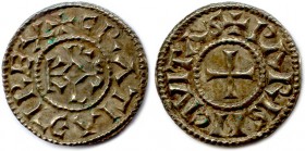 CHARLES II LE CHAUVE fils de Louis le Pieux
 20 juin 840 - 6 octobre 877
Denier d’argent de Paris.(1,70 g)
