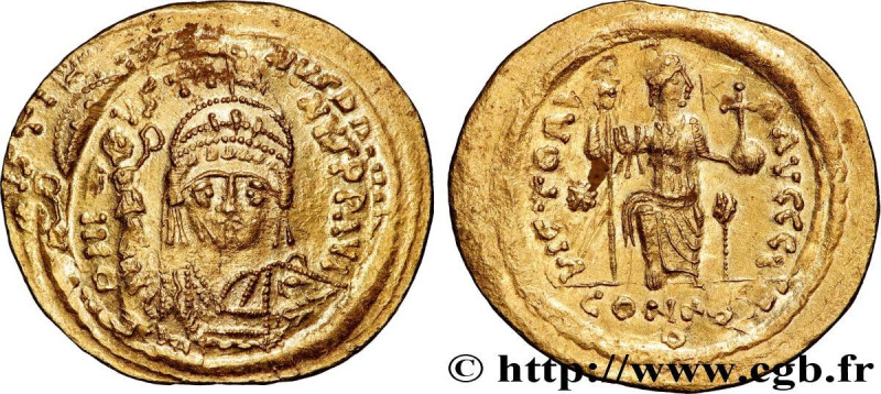 JUSTIN II
Type : Solidus 
Date : 567-578 
Mint name / Town : Constantinople 
Met...