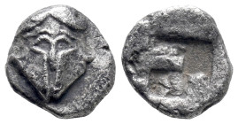 Thrace, Mesembria, c. 475-450 BC. AR Obol (8mm, 0.54g). Corinthian helmet facing. R/ Irregular quadripartite incuse square. HGC 3.2, 1562; SNG BM Blac...