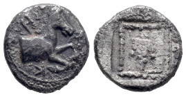 Troas, Skepsis, c. 450 BC. AR Obol (9mm, 0.54g). Possible homonoia issue with Neandreia. Forepart of horse r. R/ Grape bunch within beaded linear bord...