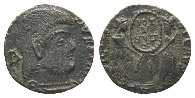 Magnentius (350-353). Æ Centenionalis (18mm, 2.26g). Treveri, AD 352. Bareheaded...