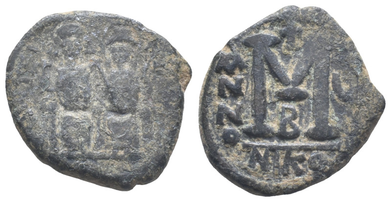 Justin II and Sophia (565-578). Æ 40 Nummi (28mm, 12.21g). Nicomedia, year 5. Cr...