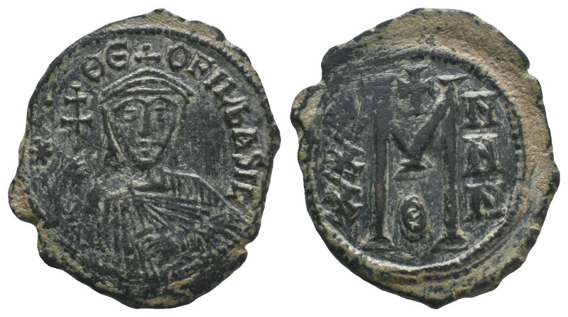Theophilus (829-842). Æ 40 Nummi (31mm, 8.11g). Constantinople, 829-830/1. Crown...