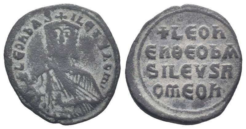 Leo VI (886-912). Æ 40 Nummi (27mm, 7.12g). Constantinople. Crowned facing bust,...