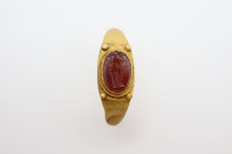 Roman Gold Ring Standing Goddess, Circa 1st - 2nd Century AD