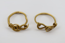 A Pair of Roman Gold Ear Rings,
Circa 1st, 2nd Century AD