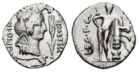 Caecilius. Q. Caecilius Metellus Plus Scipio y M. Eppius. Denarius. 47-46 BC. Africa. (Ffc-216). (Craw-461/1). (Cal-291). Anv.: Head of Africa right, ...