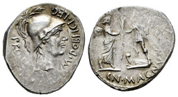 Pompeius Magnus. Cn. Pompeius Magnus y M. Poblicius. Denarius. 46-45 BC. Hispania. (Ffc-3). (Craw-469/e). (Cal-1147). Anv.: M. POBLICI. LEO. PRO. PR. ...