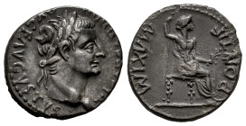 Tiberius. Denarius. 36-37 AD. Lugdunum. (Ric-I 30). (Bmcre-48). (Rsc-16a). Anv.: TI CAESAR DIVI AVG F AVGVSTVS, laureate head to right. Rev.: PONTIF M...