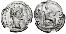 Tiberius. Denarius. 14-37 AD. Lugdunum. (Spink-1763). (Ric-30). (Rsc-16b). Anv.: TI CAESAR DIVI AVG F AVGVSTVS. Laureate head of Tiberius right. Rev.:...
